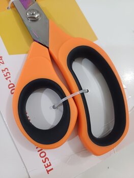 TESOURA TITÃNIO 24cm