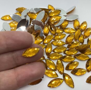 Chatoon Navete Engrampado 5mm x 10mm Prata e Dourado